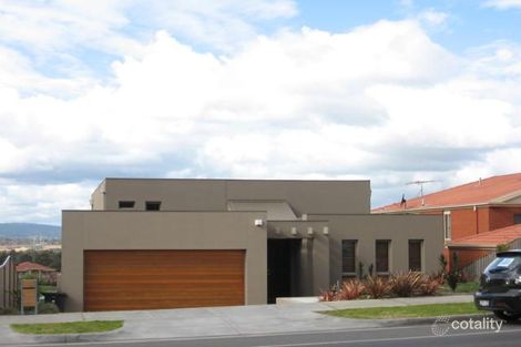 302 Gallaghers Rd, Glen Waverley, VIC 3150