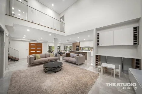 Property photo of 39 Mapleton Avenue North Kellyville NSW 2155