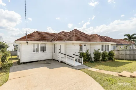 Property photo of 74 Spence Road Wavell Heights QLD 4012