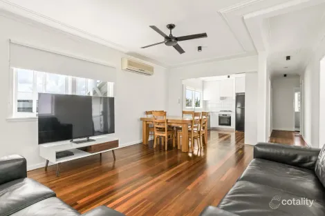 Property photo of 74 Spence Road Wavell Heights QLD 4012