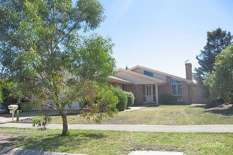 5 Clifton Ct, Taylors Lakes, VIC 3038