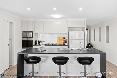 Property photo of 81 Sanctuary Drive Cranley QLD 4350