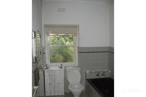 Property photo of 11 Allan Street Noble Park VIC 3174