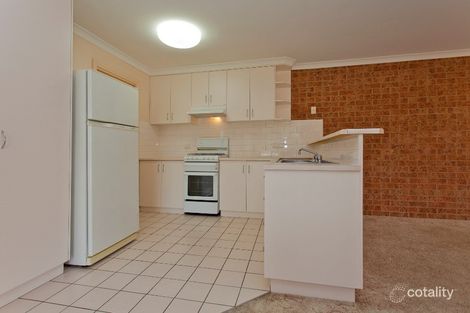 Property photo of 1/4 Owen Court Lavington NSW 2641