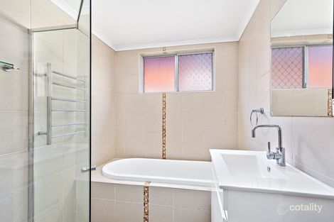 Property photo of 2/12 Matthews Street Wollongong NSW 2500
