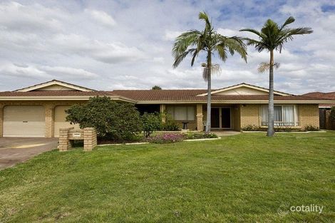 45 Carlow Cir, Waterford, WA 6152