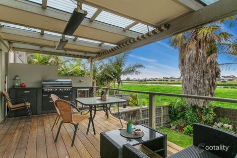 22 North Shore Dr, Patterson Lakes, VIC 3197