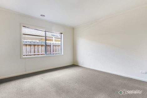 Property photo of 98 Broderick Road Carrum Downs VIC 3201