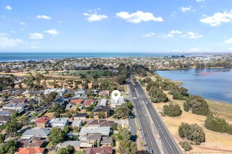 1/1-3 Noordenne Ave, Seaholme, VIC 3018