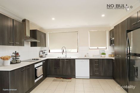 Property photo of 71 Holly Circuit New Lambton Heights NSW 2305