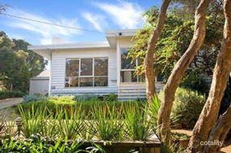 8 Geoffrey St, Blairgowrie, VIC 3942