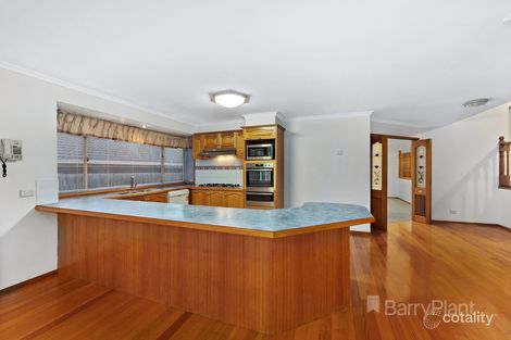 Property photo of 10 Mulwala Gardens St Albans VIC 3021