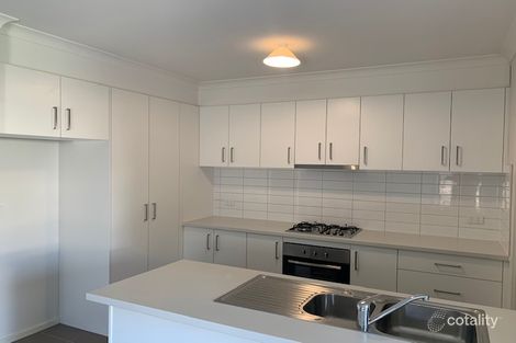 Property photo of 23 McCubbin Way Mernda VIC 3754