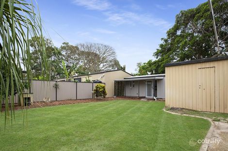 Property photo of 13 Sandpiper Street Beachmere QLD 4510