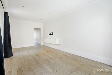 Property photo of 18 Finlay Street Albert Park VIC 3206