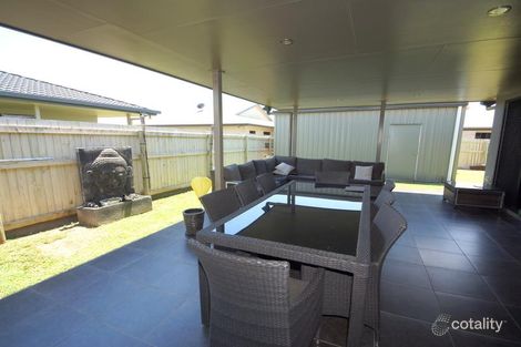 Property photo of 4 Vidar Crescent Ooralea QLD 4740