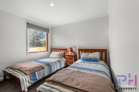 Property photo of 5A Bray Street Long Gully VIC 3550
