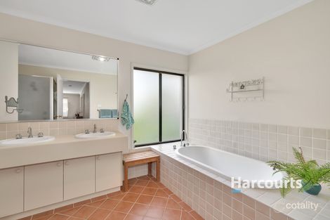 Property photo of 41 Waterside Avenue Sunshine NSW 2264