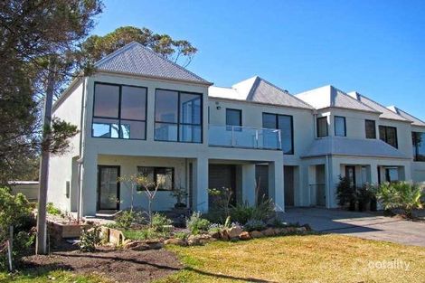 13 Coronation Dr, Broulee, NSW 2537