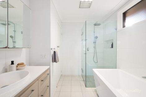 Property photo of 7 Narelle Crescent Greenacre NSW 2190