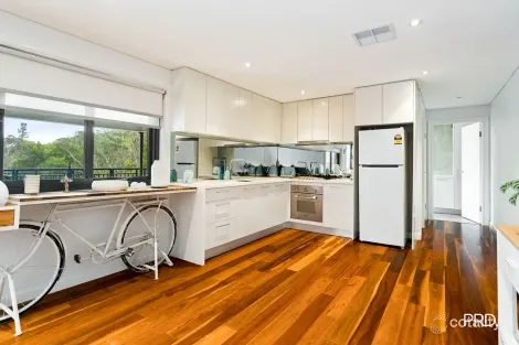 Property photo of 9 Sunridge Avenue Hazelbrook NSW 2779