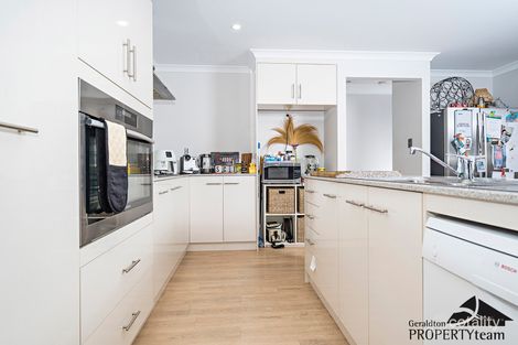 Property photo of 5/198 Durlacher Street Geraldton WA 6530