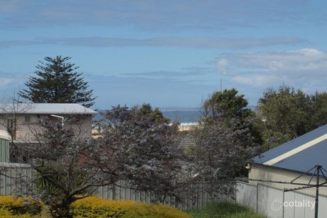 Property photo of 8 Brown Street Redhead NSW 2290