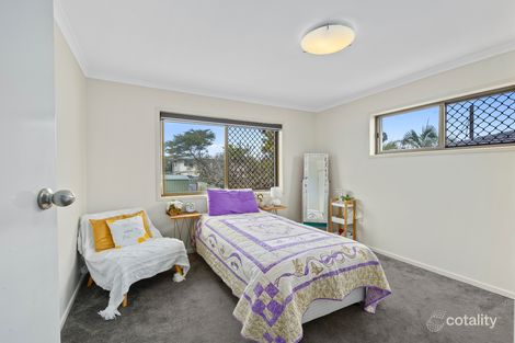 Property photo of 18 Aberdeen Street Bundamba QLD 4304