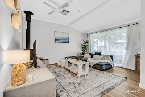Property photo of 14 Amberley Loop Dunsborough WA 6281