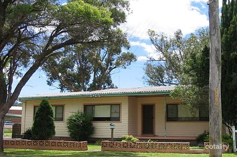Property photo of 4 Lachlan Road Cardiff NSW 2285