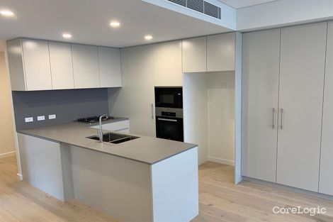 Property photo of 303/124-126 Killeaton Street St Ives NSW 2075
