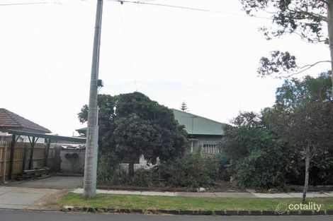 13 Holloway St, Newport, VIC 3015