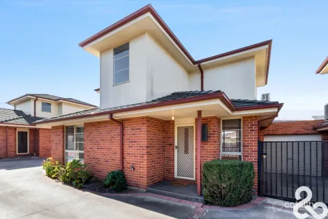 2/94 Rathcown Rd, Reservoir, VIC 3073