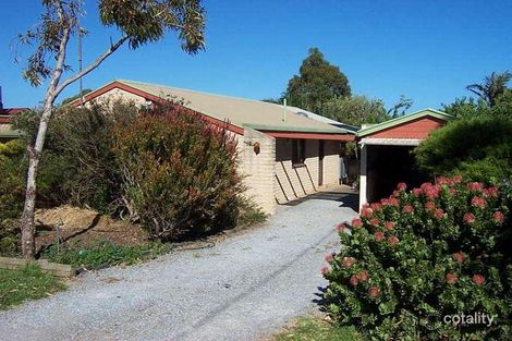 10 Jervois Rd, Normanville, SA 5204