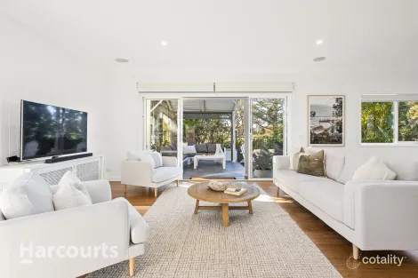 Property photo of 298 Riverside Drive Minnamurra NSW 2533