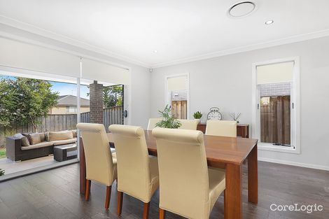 Property photo of 37 Rowe Drive Potts Hill NSW 2143