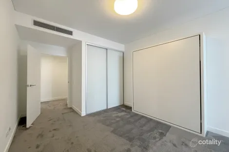 Property photo of 402/5 Grattan Close Forest Lodge NSW 2037