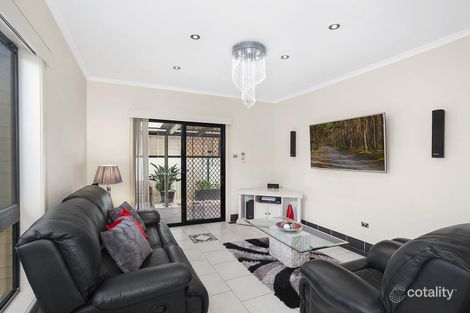 Property photo of 8 Keneally Crescent Edensor Park NSW 2176