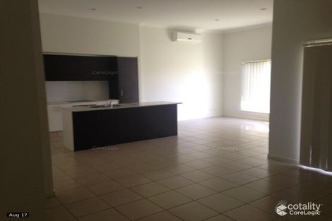 Property photo of 8 Riverbreeze Crescent Maudsland QLD 4210