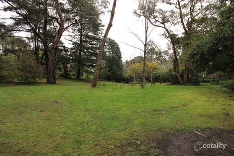 305 Eddy Ave, Mount Helen, VIC 3350