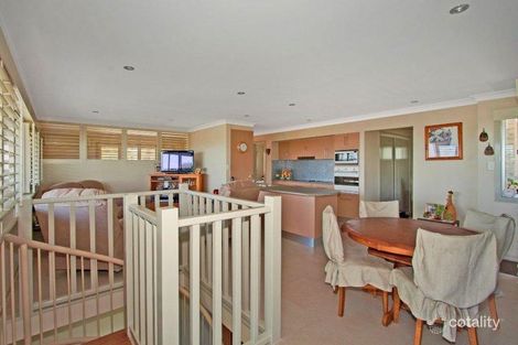 Property photo of 42 Walter Crescent Banora Point NSW 2486