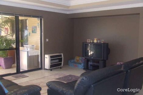 Property photo of 9 Dunbar Way Canning Vale WA 6155