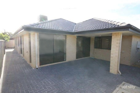 267 George St, Queens Park, WA 6107