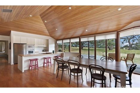 Property photo of 402 Beveridges Road Hamilton VIC 3300