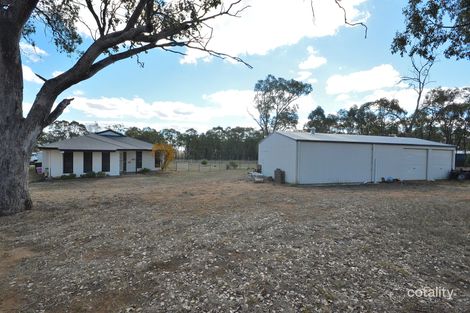 Property photo of 17 Gladfield Street Hendon QLD 4362