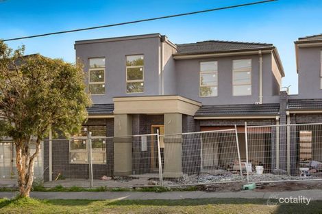 2/2 Magnolia St, Oak Park, VIC 3046