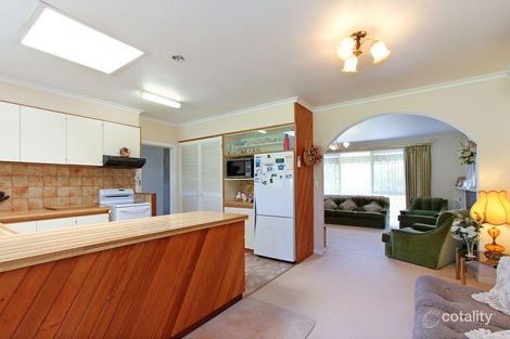 Property photo of 16 Thomas Street Dromana VIC 3936