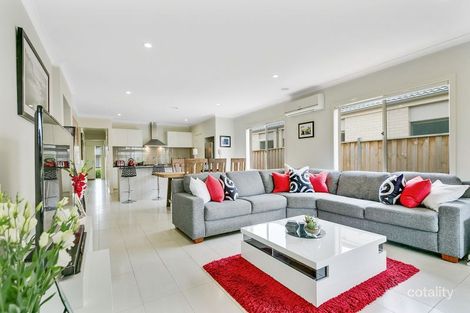 Property photo of 17 Warrego Circuit Sandhurst VIC 3977