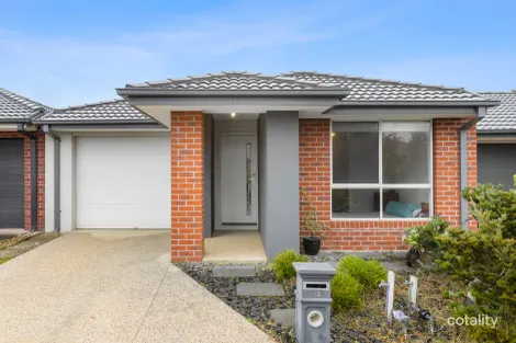 14 Tywin St, Charlemont, VIC 3217