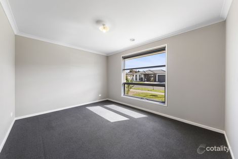 Property photo of 11 Bevington Crescent Officer VIC 3809